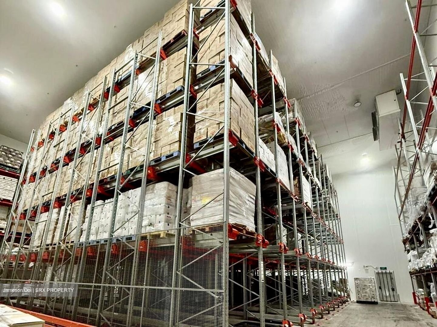 West Spring (D22), Warehouse #457543151